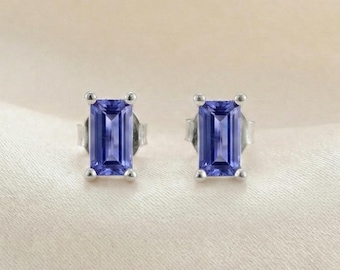 Natural AAAA Tanzanite Earring in Sterling Silver, Tanzanite Stud Earring, Tanzanite Jewelry, Tanzanite Earring, Gift for Her