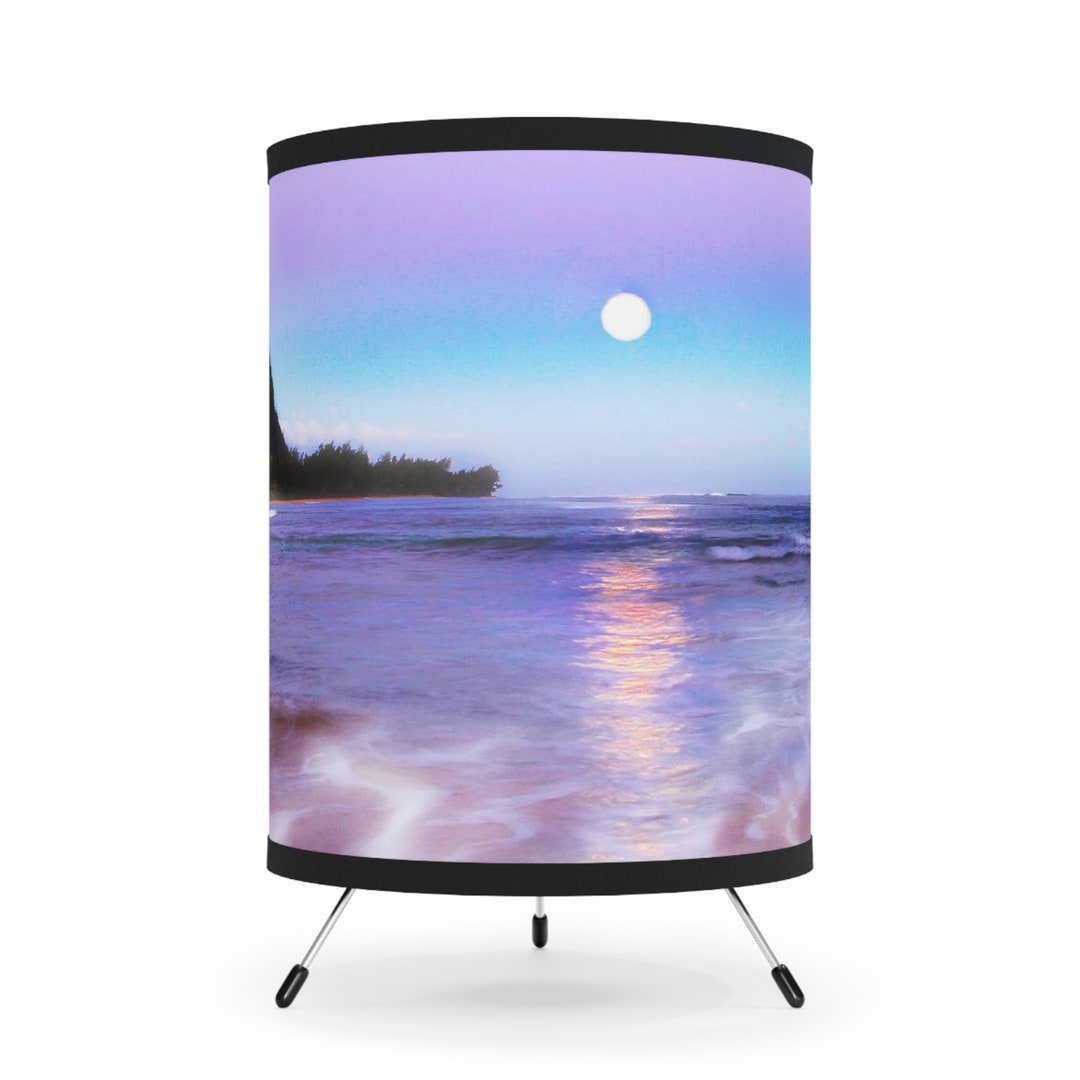 Tripod Lamp with High-Res Printed Shade, US\CA plug main image 0