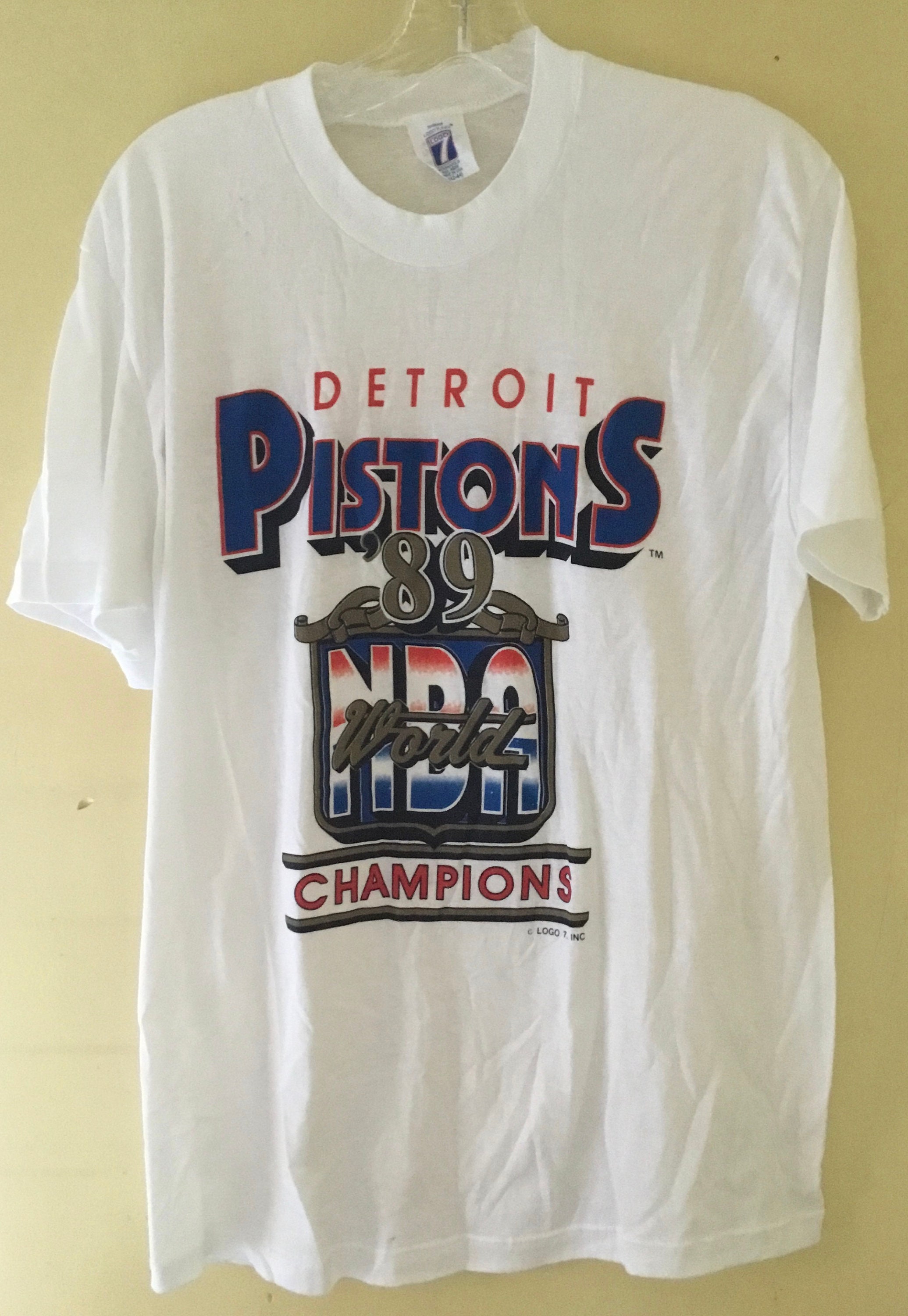 New NBA 2018-19 Detroit Pistons Team Player Issued White T-Shirt XLT NWT  742S