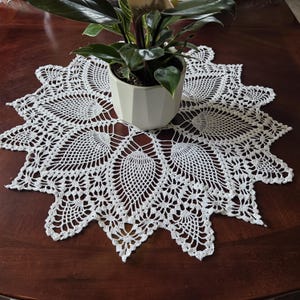 Large 27" Pineapple Handmade Vintage Ivory Crochet Doily