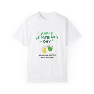 Camiseta unisex con el lema &quot;Todos somos un poco irlandeses este día&quot; del Día de San Patricio, camiseta irlandesa del Día de San Patricio para hombres y mujeres, camiseta de trébol para fiestas y eventos