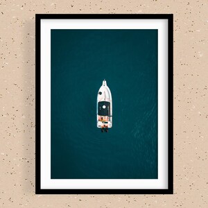 Fisher Boat vicino a Juno Beach 1 - Stampa fotografica, arte murale, decorazione della stanza, stampa artistica, fotografia originale dalla Florida, Stati Uniti