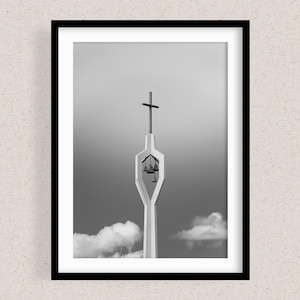 Torre della croce della chiesa in bianco e nero (ritratto) - Stampa fotografica d'arte cristiana, decorazione della stanza, fotografia religiosa originale dalla Florida