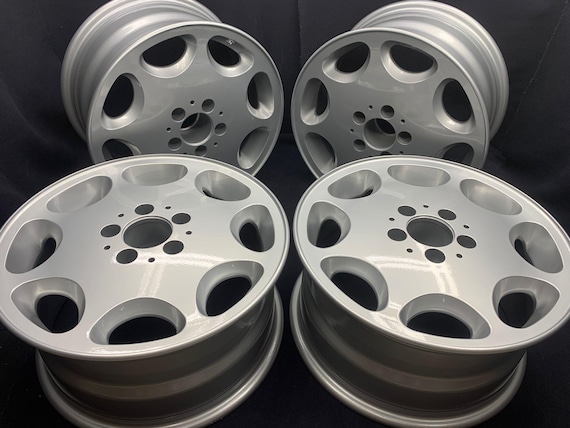 M aｒｏ Mercedes R129 Original OEM 8 Holes Alloy Wheels 8jx16 ET34