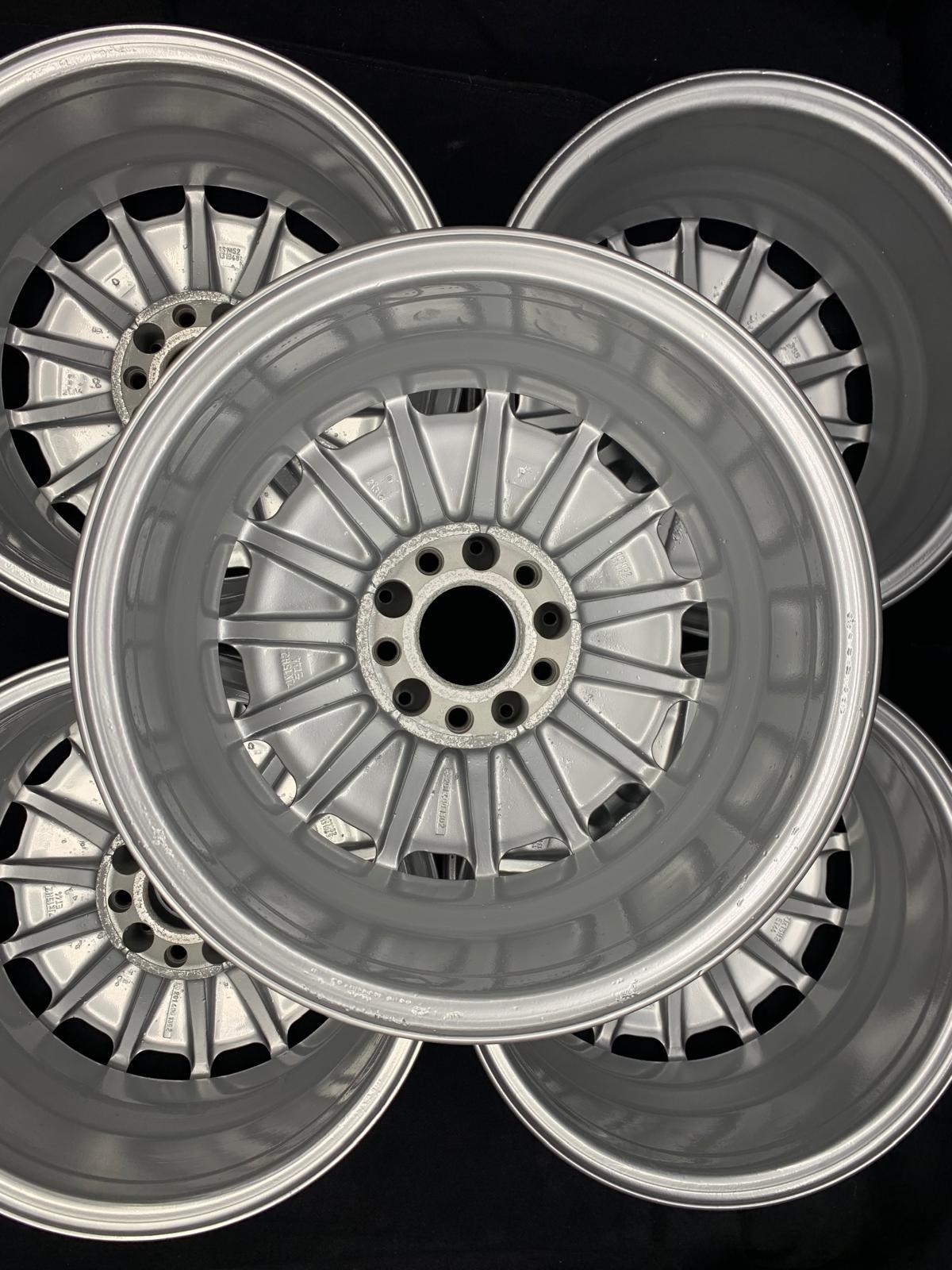 Mercedes 190 W201 Original Sportline Manhole Cover Alloy Wheels 