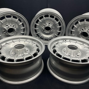 Mercedes W108 Bundt Baroque Original Alloy Wheels 6.5Jx14 ET30  1084001002