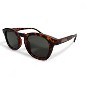 Lunettes de soleil rondes écaille brune Y2K vintage UV400, verres unisexes transparents teintés vert foncé