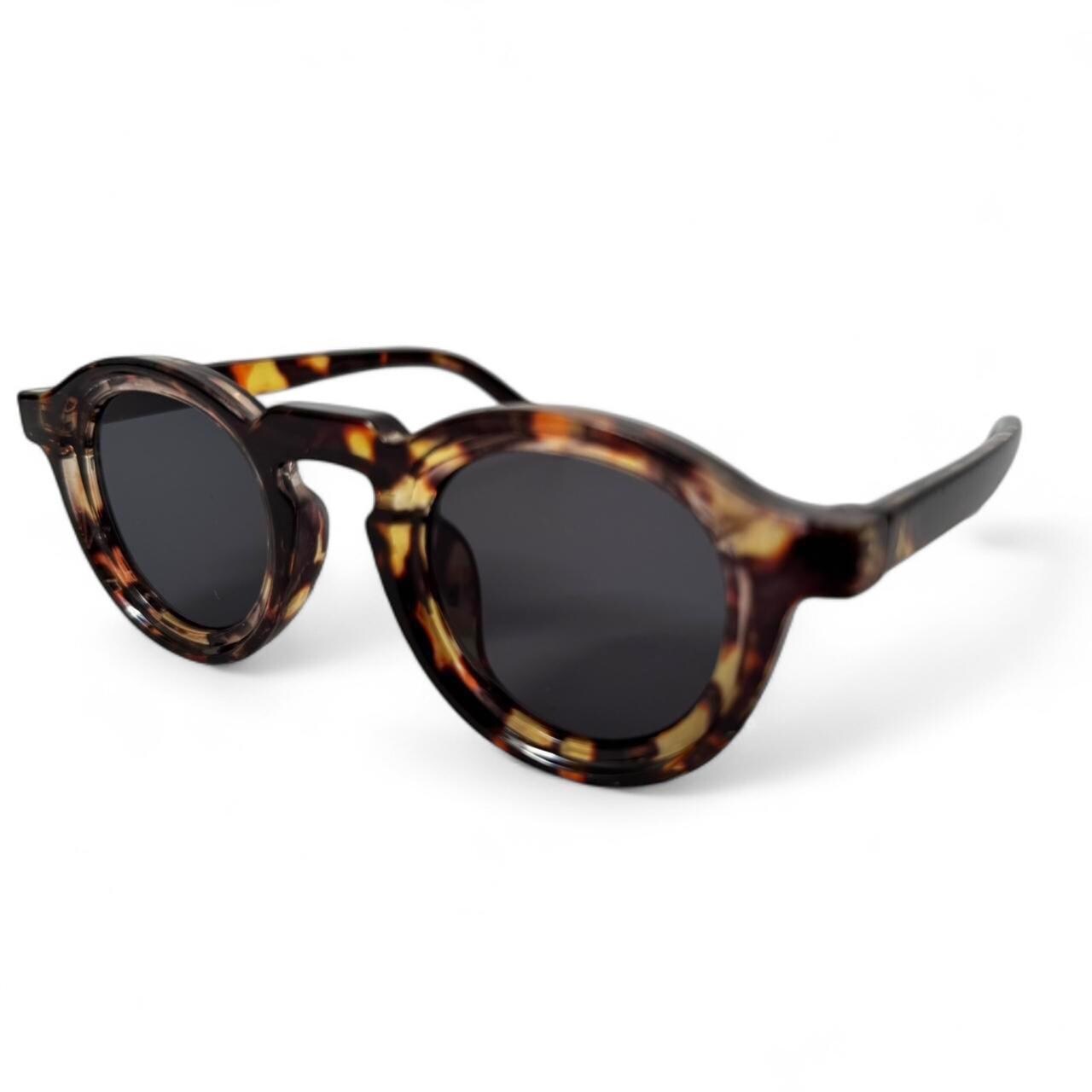 Daggerwing Tortoise Shell Oversized Round Sunglasses Black Summer Y2k Glasses Oversized Black Tortoise Round Sunglasses Y2K Preppy Trendy  main image 2