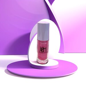 The Flora Lip Gloss Collection