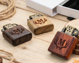 Personalisiertes graviertes Sandelholz-Feuerzeug, individuelles Name-Vatertagsgeschenk für Vati, Retro hölzernes Feuerzeug
