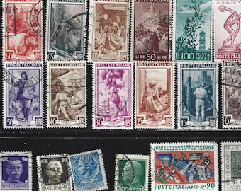 24 Italy Stamps. Italian Stamp Collection (c. 1950s/60s). Italia