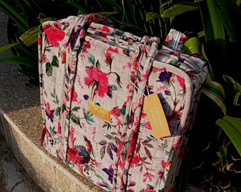 Luxury Floral Velvet Tote Bag: Quilted Weekend Travel Bag