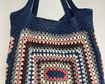 Sac à bandoulière pour femme en laine, sac à bandoulière carré grand-mère au crochet coloré de style rétro, sac de plage, sac de shopping et de marché avec doublure