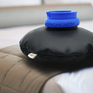 TWSOUL Tablett Kleiner Becherhalter für die Armlehne des Sofas, Mit einem  Becherhalter