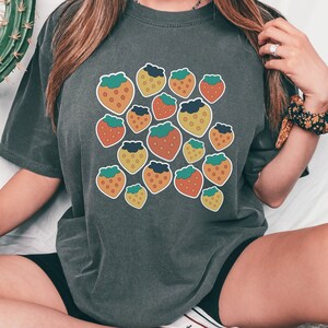 Strawberry Shirt Strawberry Kawaii Clothes Fruit Shirt Strawberry T Shirt Kawaii Clothes Strawberry Top Cottagecore Tshirt Cottagecore Shirt