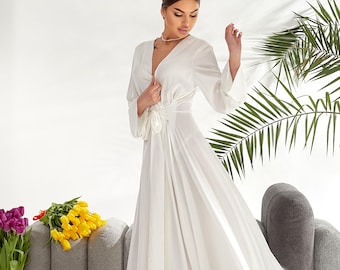 Satin Bridal Robe with Train: Elegant Wedding Kimono