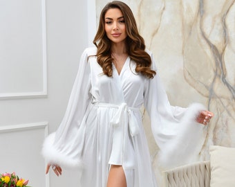 Maxi bridal robe, White robe for bride, Feather robe,  Bridal dressing gown, Wedding kimono robe, Long silk robe