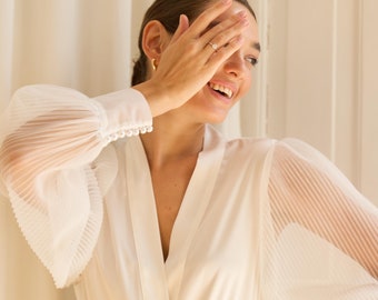 Satin Bridal Robe: White Fairytale Wedding Dressing Gown