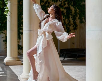 Maternity Photoshoot Robe, Ivory Sheer Pregnancy Babymoon Bridal Gift