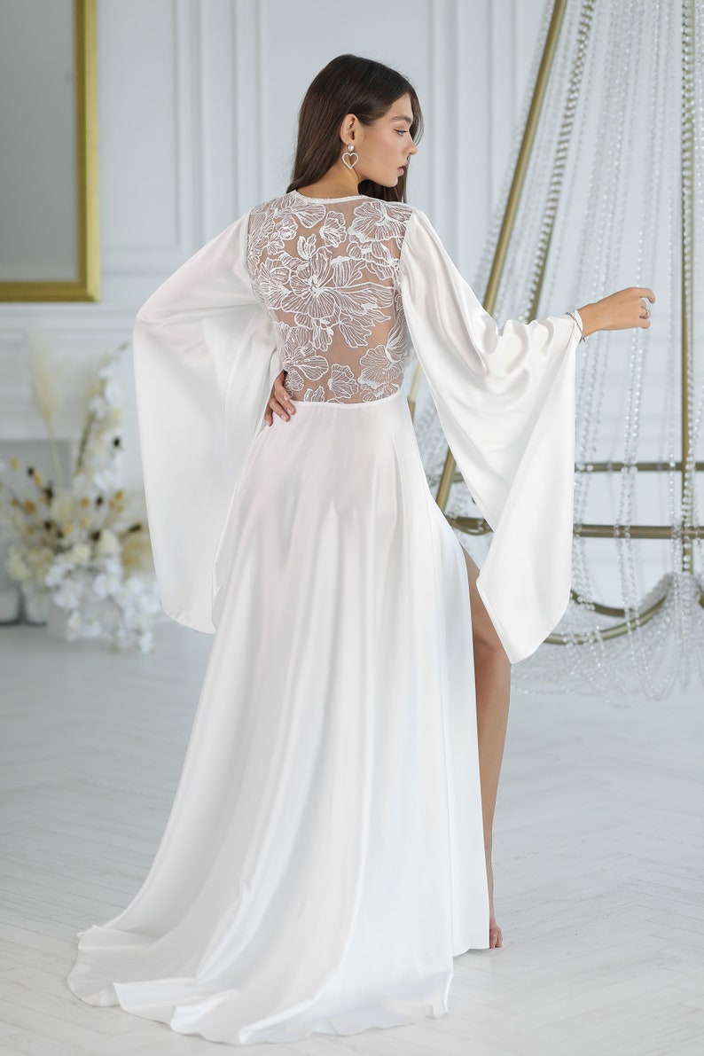 White Bride Robe Long White Bridal Robe, Silk Wedding Kimono With Train - Etsy