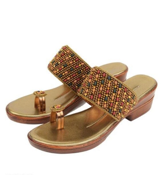 Buy Rocia Rose Gold Women Hand Embroidered Heeled Mojris Online at Regal  Shoes | 8717578