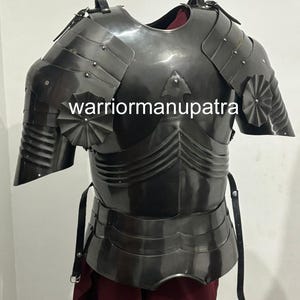 Armure médiévale de chevalier Erupan Gotick entièrement en acier - Finition noire antique