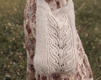 fire bag knitting pattern women's bag pouch project bag design download PDF lace pattern