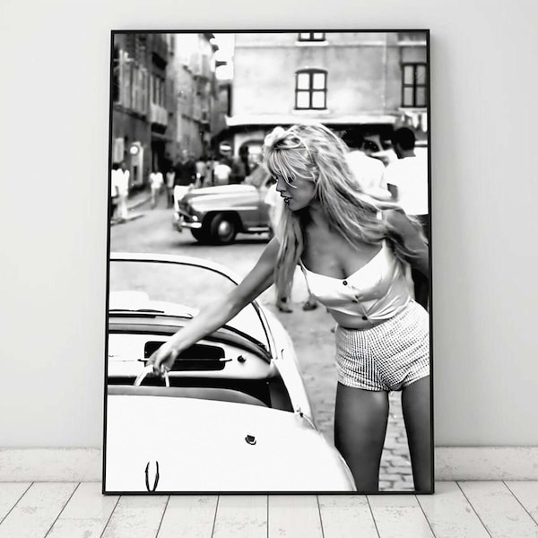Brigitte Bardot poster, Brigitte Bardot print, Black and White art, Vintage Photo, Fashion Poster, Retro Print, Brigitte Bardot wall art