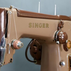 Vintage Singer 306k Heavy Duty Zigzag Sewing Machine + Case + Warranty ...