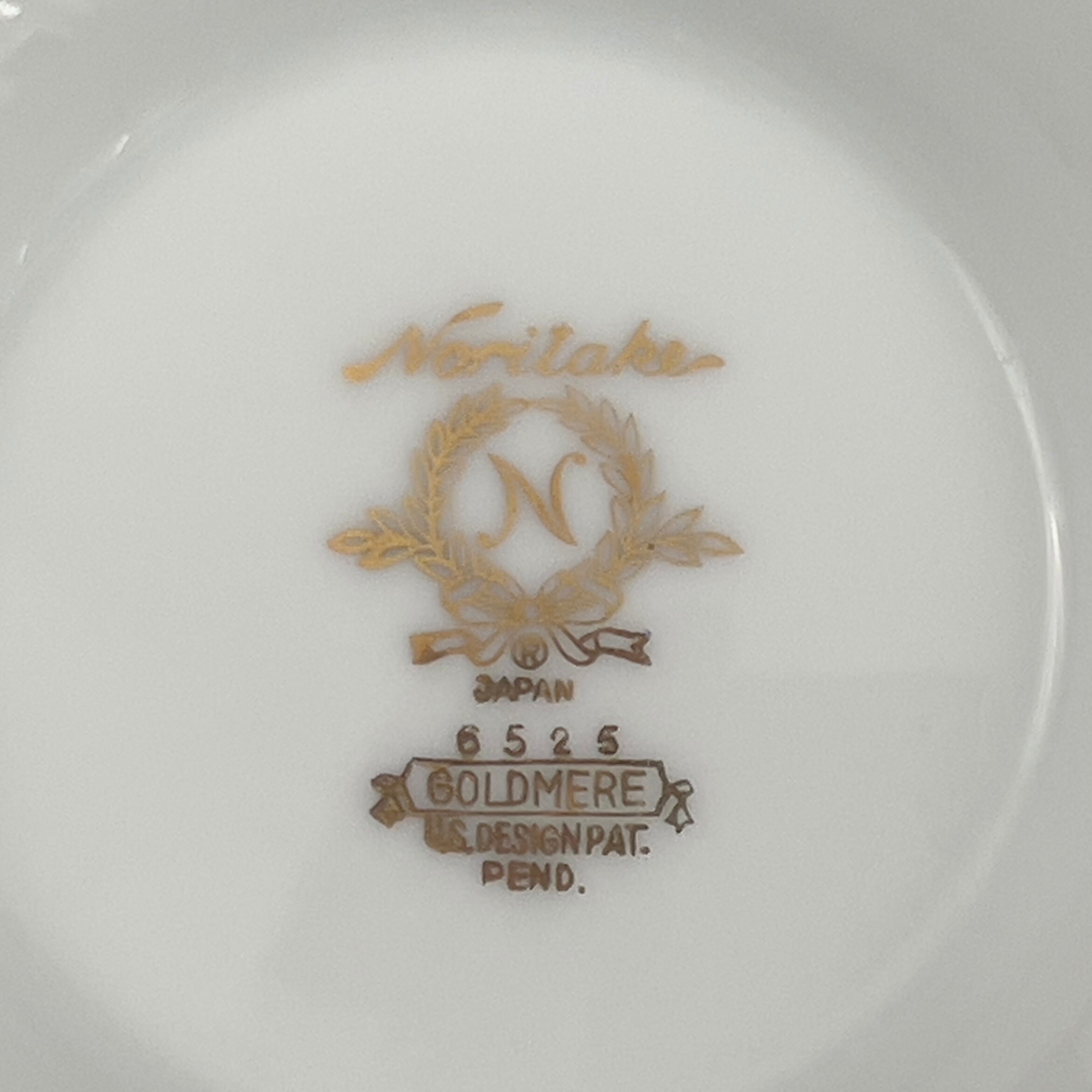 Vintage Noritake Goldmere Teapot: Red & Gold Porcelain