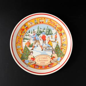 Vintage Wedgwood Christmas Plate: A Child&#39;s Christmas 1981 Collector Edition