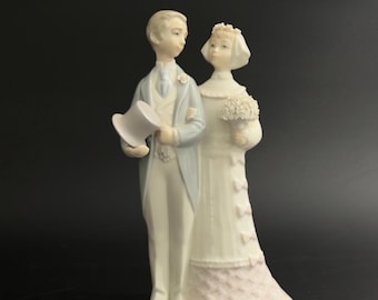 Vintage Lladro Bride and Groom Figurine -wedding Couple