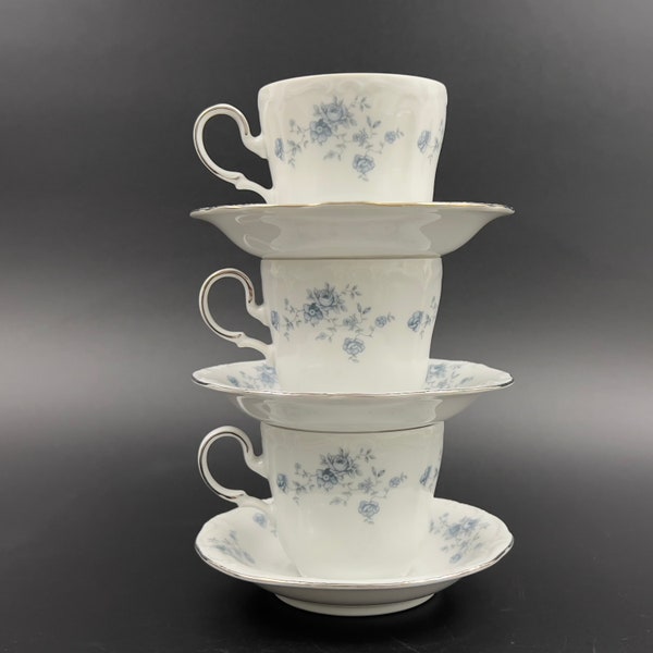 Johann Haviland Blue Garland Tea Cups & Saucers, Set of 3 Johann Haviland Blue Garland Flat Cups and Saucers, Johann Haviland Bavaria