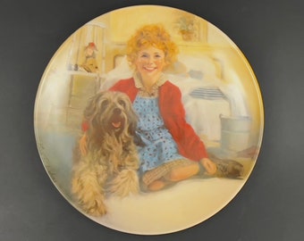 1983 Little Orphan Annie Collector Plate: Annie and Sandy, William Chambers Art
