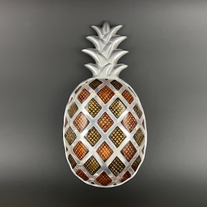 Vintage Pineapple Metal Tray with Resin Diamond Pattern, Mid-Century Pineapple Decor, Vintage Pineapple Tray, Vintage Pineapple Lover Gift