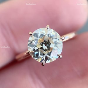 Round Old European Cut Moissanite Ring Old Mine Cut Wedding Ring 2.50 Ct Solitaire Moissanite Wedding Ring Yellow Gold Diamond Ring Gift