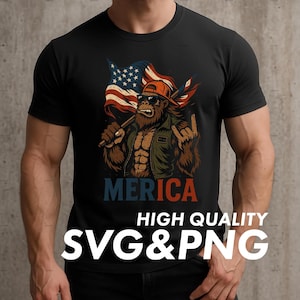 Könnte beinhalten: Schwarzes T-Shirt mit einer gorillaähnlichen Figur mit Sonnenbrille und Kappe, die eine amerikanische Flagge hält. Das Wort "MERICA" ist in Rot und Blau dargestellt, mit "HIGH QUALITY SVG & PNG" in Weiß.