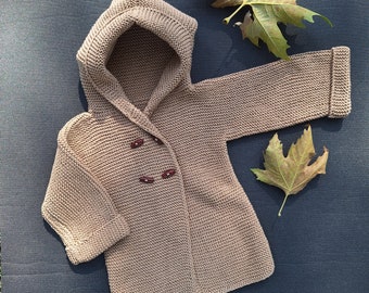 Handgestrickte Baby-Kapuzenjacke, gemütlicher Babypullover, Bio-Baumwolle, Neugeborene bis 6 Monate, schicke Neugeborene