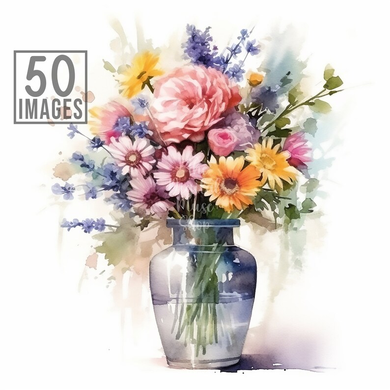 Op de afbeelding: Een aquarel schilderij van een boeket bloemen in een blauwe vaas. De bloemen zijn roze, paars, geel en wit. De vaas is een eenvoudige, heldere glazen vaas.