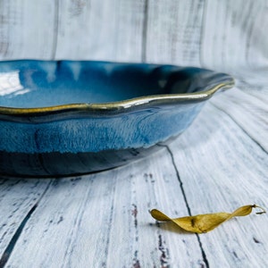 Tiefsee-Schüssel 23 cm, blaue Servierschale, Obstschale, Tischdekortablett, handgemachtes Hausgeschenk, Keramik-Steingut-Keramik