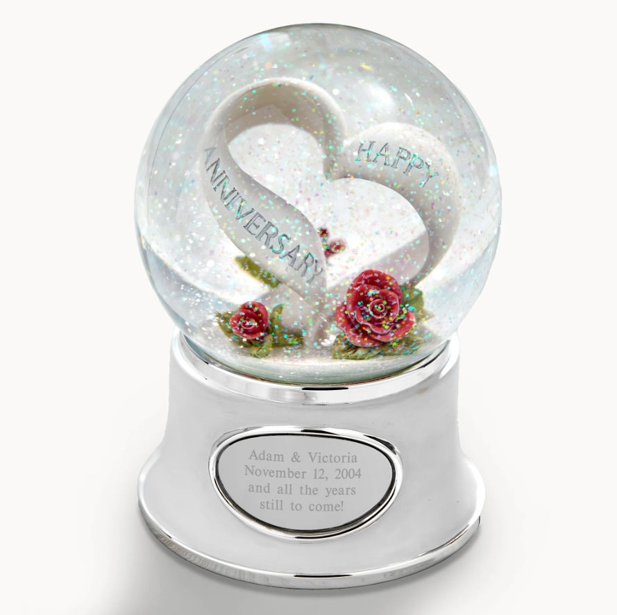 Engraved Anniversary Heart Snow Globe, Personalized Snow Globe, Christmas Decor, Anniversary Gifts, Wedding Anniversary, Gifts for Wife