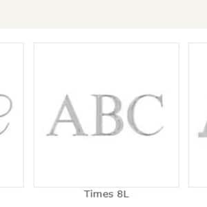Puede incluir: Tres opciones de fuente para texto: Ashley 6L, Times 8L y Rockwell 5L. Cada fuente se muestra como "ABC" en un cuadro blanco.