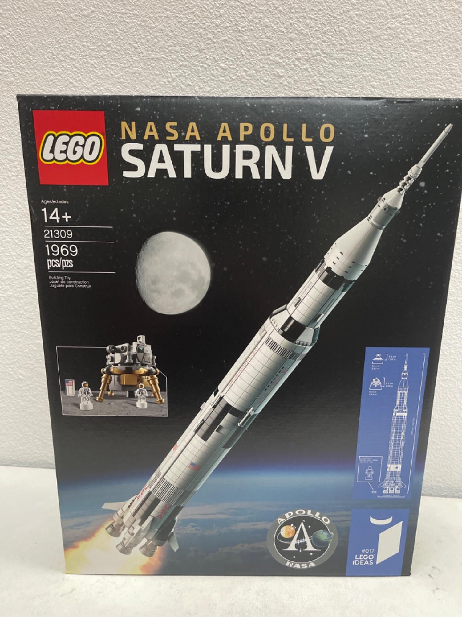 NIB  NASA Apollo Saturn V 21309 - Sealed Mint in Box - Brand 