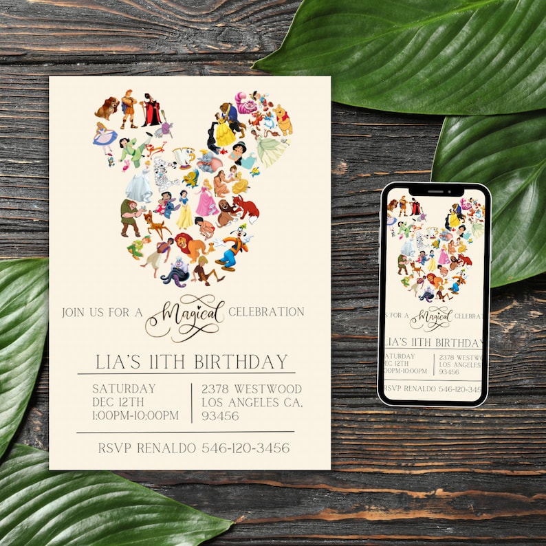 Pode incluir: Um convite bege claro com uma silhueta de cabe&ccedil;a do Mickey Mouse composta por personagens da Disney. O convite &eacute; para o 11&ordm; anivers&aacute;rio da Lia. O texto diz "Join us for a Magical Celebration, Lia's 11th Birthday, s&aacute;bado 12 de dezembro 1:00PM-10:00PM, 2378 Westwood Los Angeles CA. 93456, RSVP Renaldo 546-120-3456".