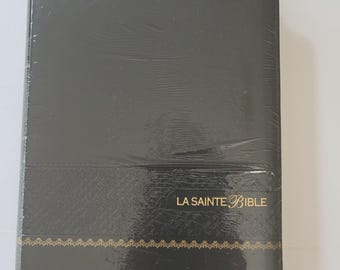 La Sainte Bible - Louis Segond 1910 - Large Print - Black Imitation Leather Cover - Gold Edge. A Beautiful Gift for Any Occasion.