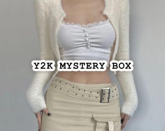 Caja misteriosa vintage de segunda mano Y2K: paquete de estilo de moda de los años 2000: caja de regalo de ropa sorpresa y caprichosa