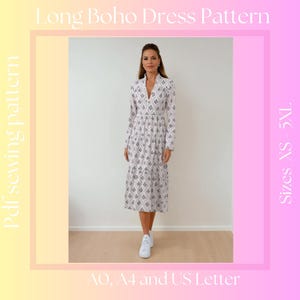 Può includere: Un abito bianco a maniche lunghe con un motivo geometrico nero. L'abito ha una scollatura a V e una gonna plissettata. La modella indossa scarpe da ginnastica bianche. Il testo "Long Boho Dress Pattern" è nella parte superiore dell'immagine. Il testo "Pdf sewing pattern" è sul lato sinistro dell'immagine. Il testo "Sizes XS-5XL" è sul lato destro dell'immagine. Il testo "AO, A4 and US Letter" è nella parte inferiore dell'immagine.