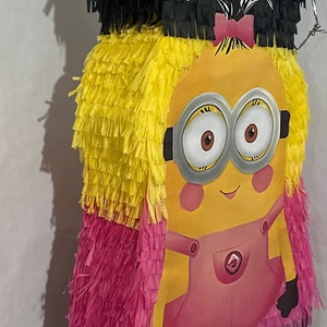 Minion Pinata!27&quot;x 16&quot;x4&quot; Minion Themed