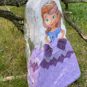 Princess Sofia Pinata! 27”x16”x4” Sofia the first theme