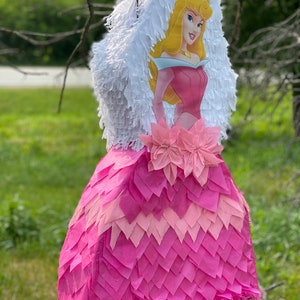 Princess Aurora Pinata! 27”x16”x4” Sleeping beauty theme